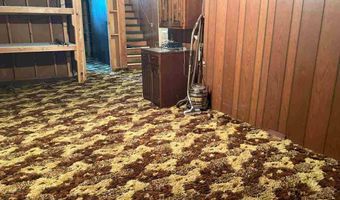 10 Elm Blvd, Babbitt, MN 55706