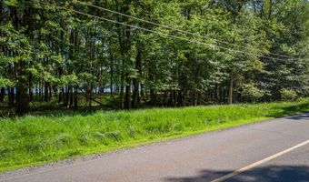 N Shore Drive, Albrightsville, PA 18210