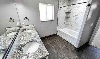 1715 Opal Dr, Elko, NV 89801