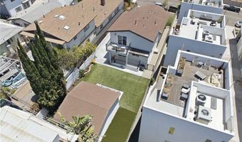 819 Rosemont, Los Angeles, CA 90026