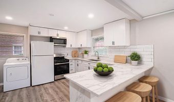 2549 Fontaine, Decatur, GA 30032