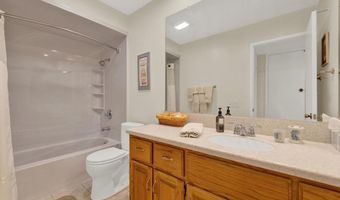 6050 Henderson Dr 16, La Mesa, CA 91942