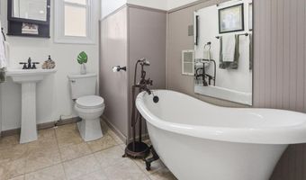 437 E 4th St, Alton, IL 62002