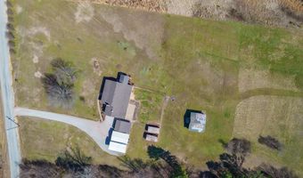 280 Saint Rd, Beech Bluff, TN 38313