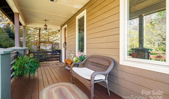 12 Pelham Rd, Asheville, NC 28803