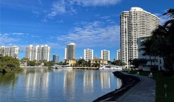 3030 Marcos Dr T314, Aventura, FL 33160