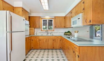 11514 SE WOOD Ave, Milwaukie, OR 97222