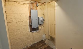 2548 OSWEGO Ave, Baltimore, MD 21215