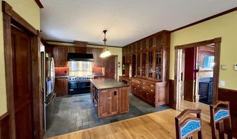 2 Mountain Ave, Bar Harbor, ME 04609