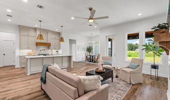722 Julesburg Ln, Benton, LA 71006