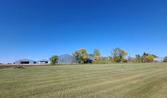 6-10 Pine St 6-10, Bottineau, ND 58318