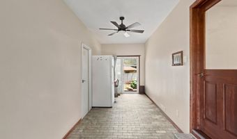 1306 Porter Ave, Aurora, MO 65605