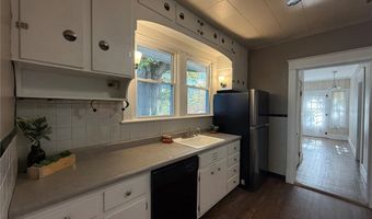 3317 Jackson St, Alton, IL 62002