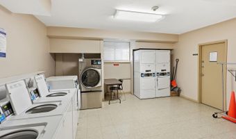 4390 LORCOM Ln #402, Arlington, VA 22207