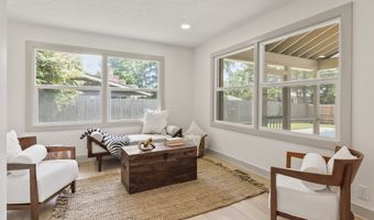 8246 Windcombe Blvd, Indianapolis, IN 46240