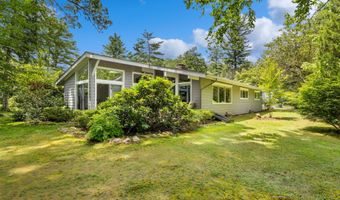 109 Country Club Rd, Avon, CT 06001