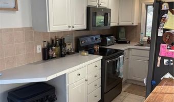 321 Laten Knight Rd, Cranston, RI 02921