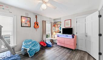 705 Overlook Dr, Alliance, OH 44601