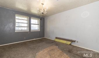 8211 W Cory Ct, Boise, ID 83704