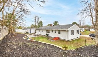 86 Jeannine Rd, Bellingham, MA 02019