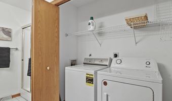 17 Springfield Ct, Madison, WI 53719