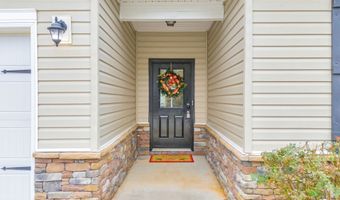 135 Couplet Dr, Athens, GA 30606