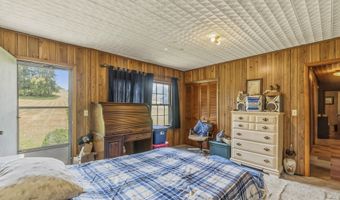 950 Middle Creek Rd, Afton, TN 37616