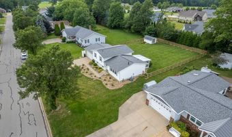 1114 Foxmoor Ln, Ashland, OH 44805