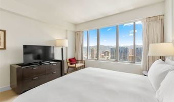 223 Saratoga Rd 3501, Honolulu, HI 96815