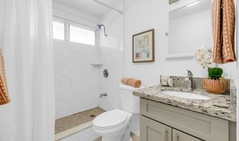 1127 Haloa Dr, Honolulu, HI 96818