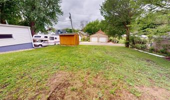 813 Pillsbury Ave, Albert Lea, MN 56007