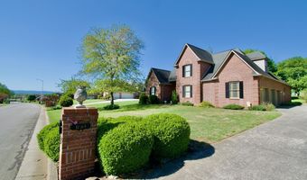 1689 Peppertree Dr, Alcoa, TN 37701