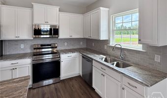 493 Buckhead Loop SE, Allenhurst, GA 31301