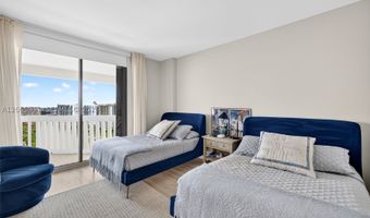 2000 Island Blvd 3010, Aventura, FL 33160