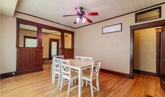 905 Parallel St, Atchison, KS 66002