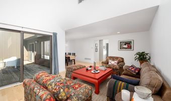 12 Haverhill Ct, Ann Arbor, MI 48105