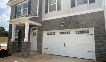 140 Hunter Ridge Dr, Boiling Springs, SC 29316