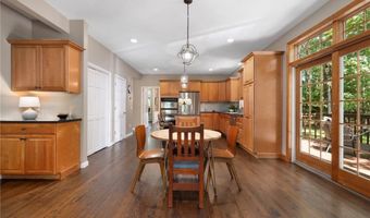 4 Stonecarry Way, East Greenwich, RI 02818