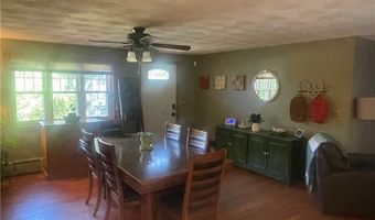 90 Brookdale St, Cumberland, RI 02864
