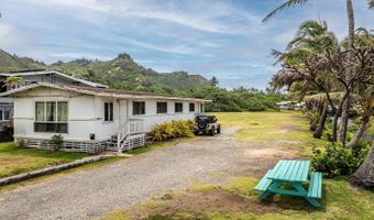 200 Kamehameha Hwy, Hauula, HI 96717