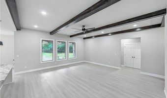 10 Olmsted Cir, Bella Vista, AR 72715