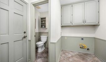 4700 Clearview Dr, Bartlesville, OK 74006