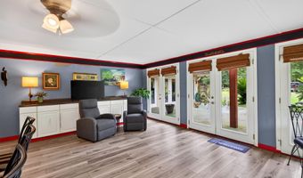 13239 Old Woolmarket Rd, Biloxi, MS 39532