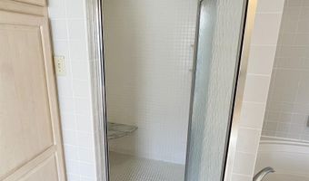 198 40th St, Avalon, NJ 08202