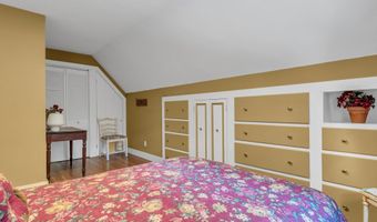 8 Butter Jones Rd, Chester, CT 06412