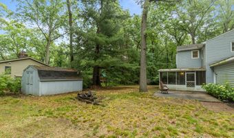 7361 Sheffield Dr SE, Ada, MI 49301