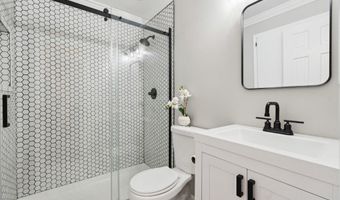 4606 HOLBORN Ave, Annandale, VA 22003