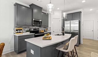 189 Auburn Vly, Auburn, GA 30011
