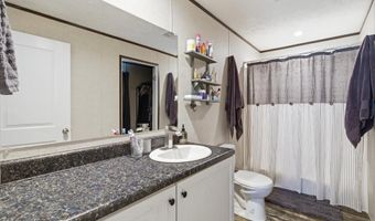502 N Calhoun Ave, Ash Grove, MO 65604