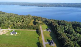 4 Dyer Ln N, Belgrade, ME 04917